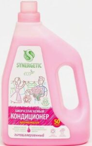 Synergetic кондиционер для белья Гипоаллергенный Аромамагия 1,5л